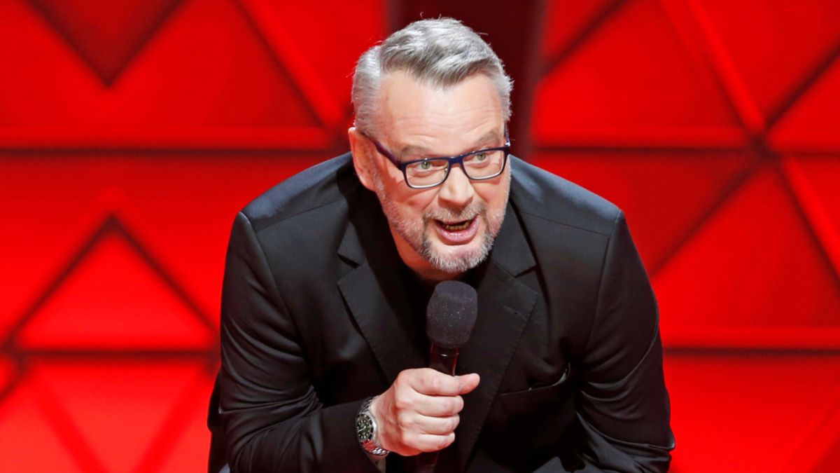 Piotr Bałtroczyk jara się siarczystymi recenzjami jego występów