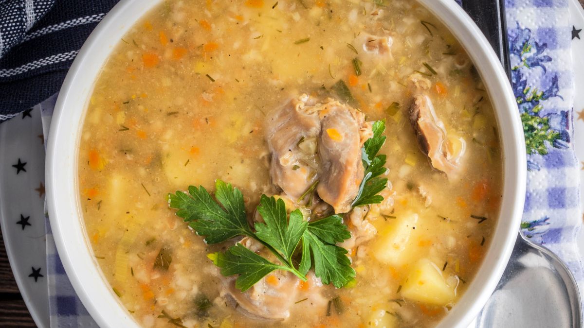 Zobacz, jak przygotować aksamitny krupnik