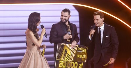 Laureat Opola 2022 zaskoczył. Tak mieszka się u Rydzyka