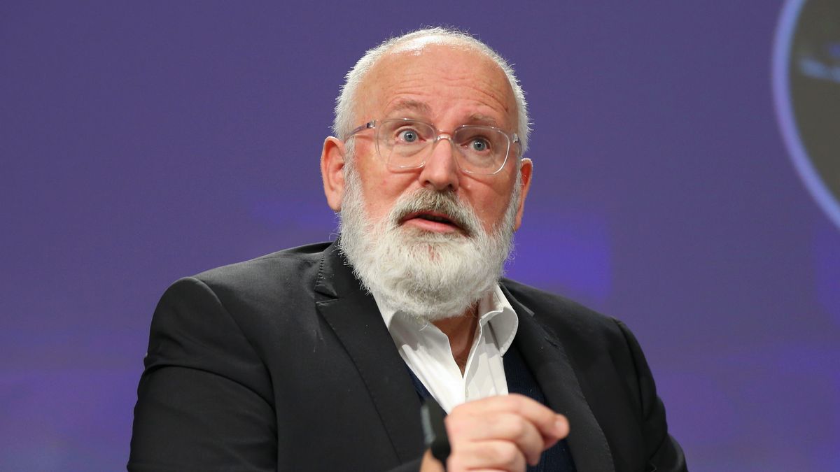 BRUSSELS, BELGIUM - OCTOBER 14: European Commission First Vice President Frans Timmermans and European Union (EU) commissioner for Energy Kadri Simson (not seen) hold a joint press conference in Brussels, Belgium on October 14, 2020. (Photo by Dursun Aydemir/Anadolu Agency via Getty Images)