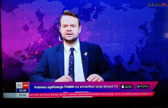 Prawicowa telewizja trafiła do dużego operatora. Tylnymi drzwiami