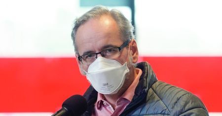 Jak będzie wyglądać Boże Narodzenie? Minister zdrowia odpowiada