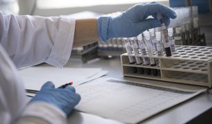 Koronawirus. Podwójne zakażenia możliwe? Konsternacja naukowców