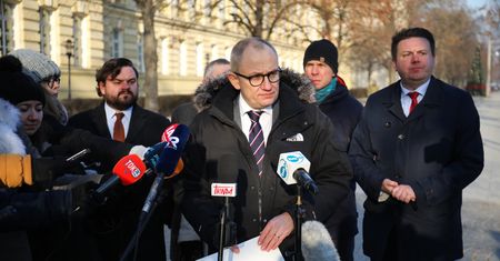 Powołali komitet w obronie Kamińskiego. Pierwsze ruchy już w grudniu