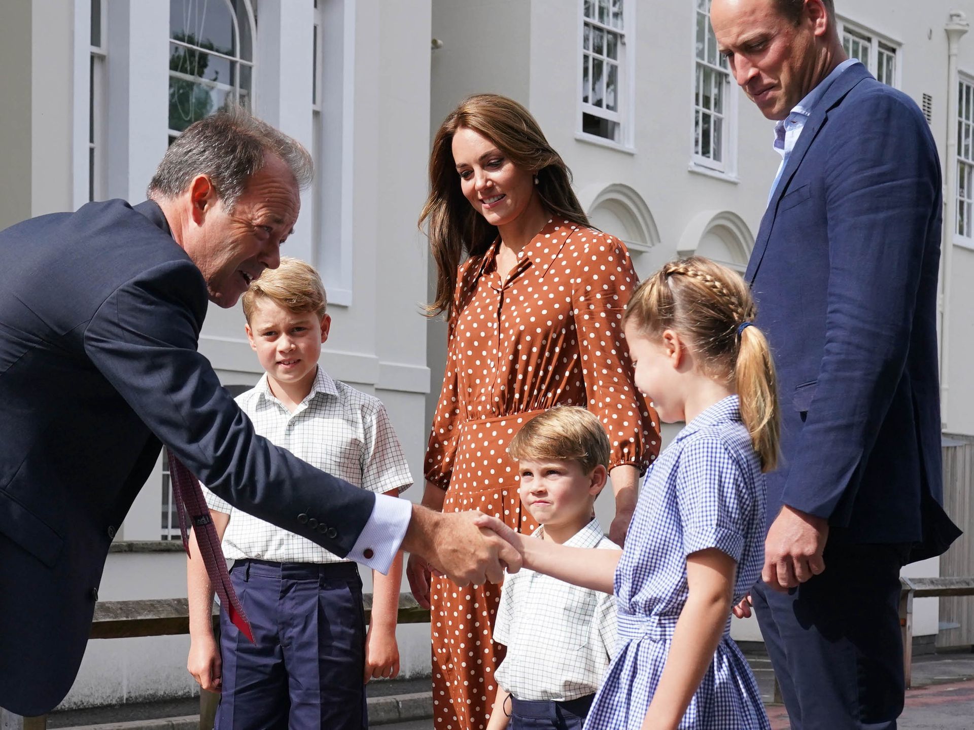 Kate Middleton i książę William odprowadzają dzieci do nowej szkoły