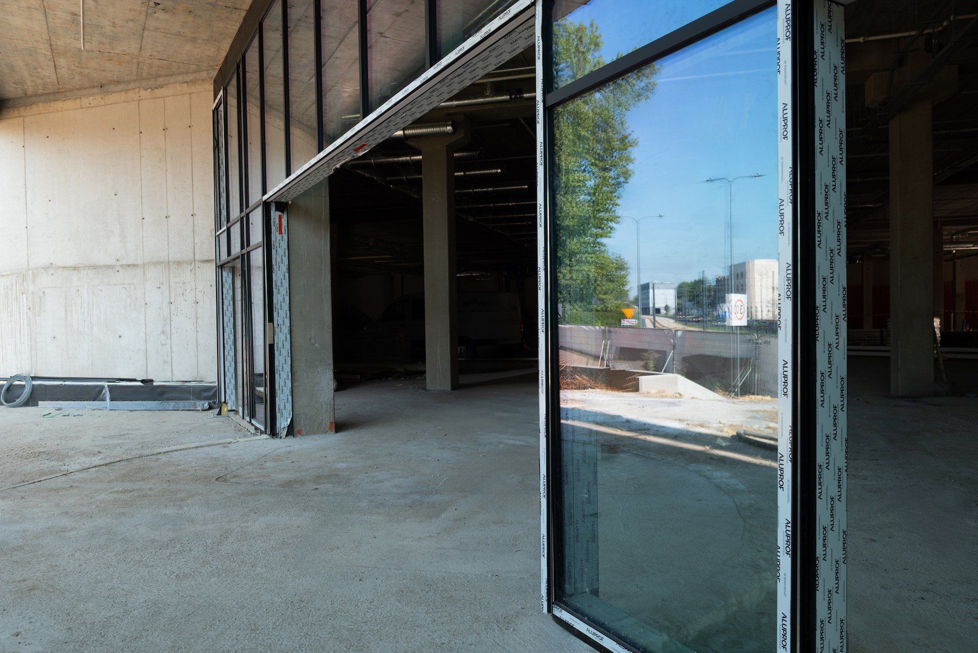 To nowe wejście do CH Pogoria 