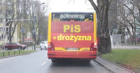 Kłótnia o hasło przeciwko PiS. "Krytyka i oburzenie"
