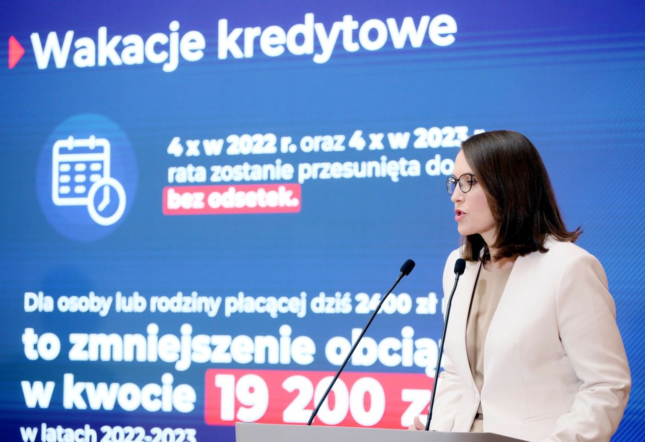 Minister finansów: 2 mld zł na wsparcie w spłacie rat kredytów hipotecznych