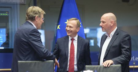 Jest poparcie dla Serafina. Polak ma szansę być komisarzem ds. budżetu UE