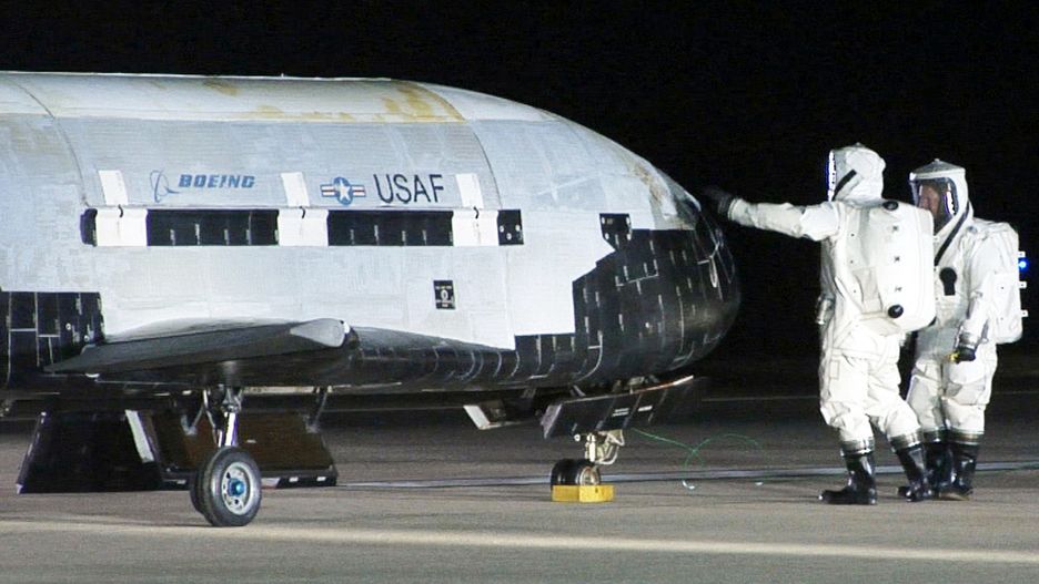 Bezzałogowy wahadłowiec X-37B