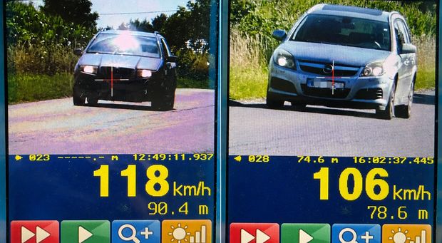 Dwóch kierowców straciło prawo jazdy w powiecie płockim. Pędzili ponad 100 km/h w terenie zabudowanym