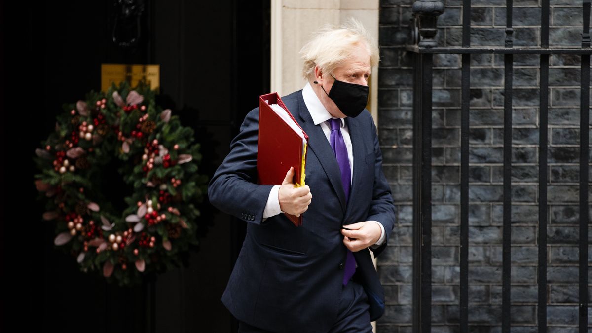 British Prime Minister Boris Johnson, Conservative Party leader and MP for Uxbridge and South Ruislip, wears a face mask leaving 10 Downing Street ahead of his weekly Prime Minister's Questions appearance in the House of Commons in London, England, on December 2, 2020. (Photo by David Cliff/NurPhoto via Getty Images)