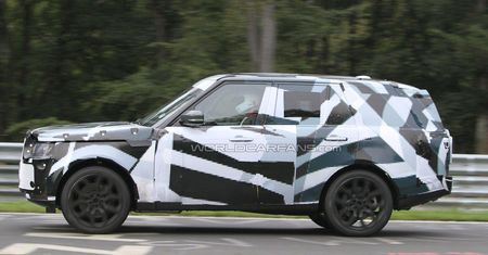 Range Rover IV (2013) w obiektywie