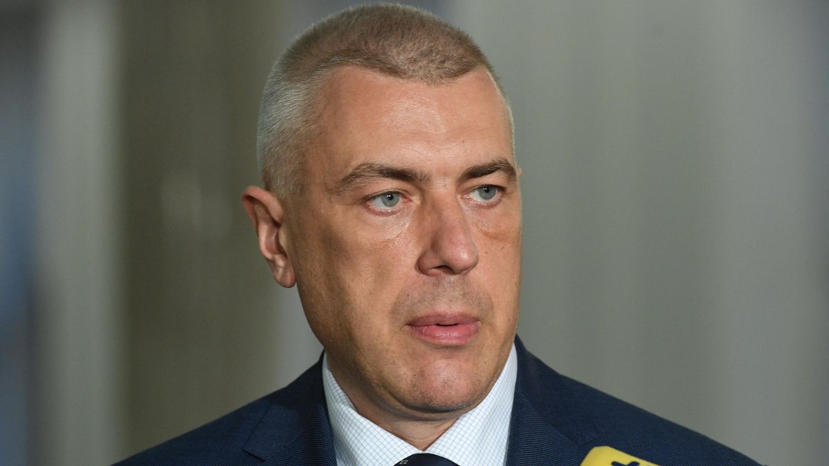 Roman Giertych zaatakował na Twitterze premiera Morawieckiego.