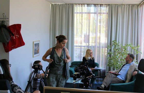 Nowy paradokumentalny serial „Kozetka” jesienią w ATM Rozrywka, trwają zdjęcia