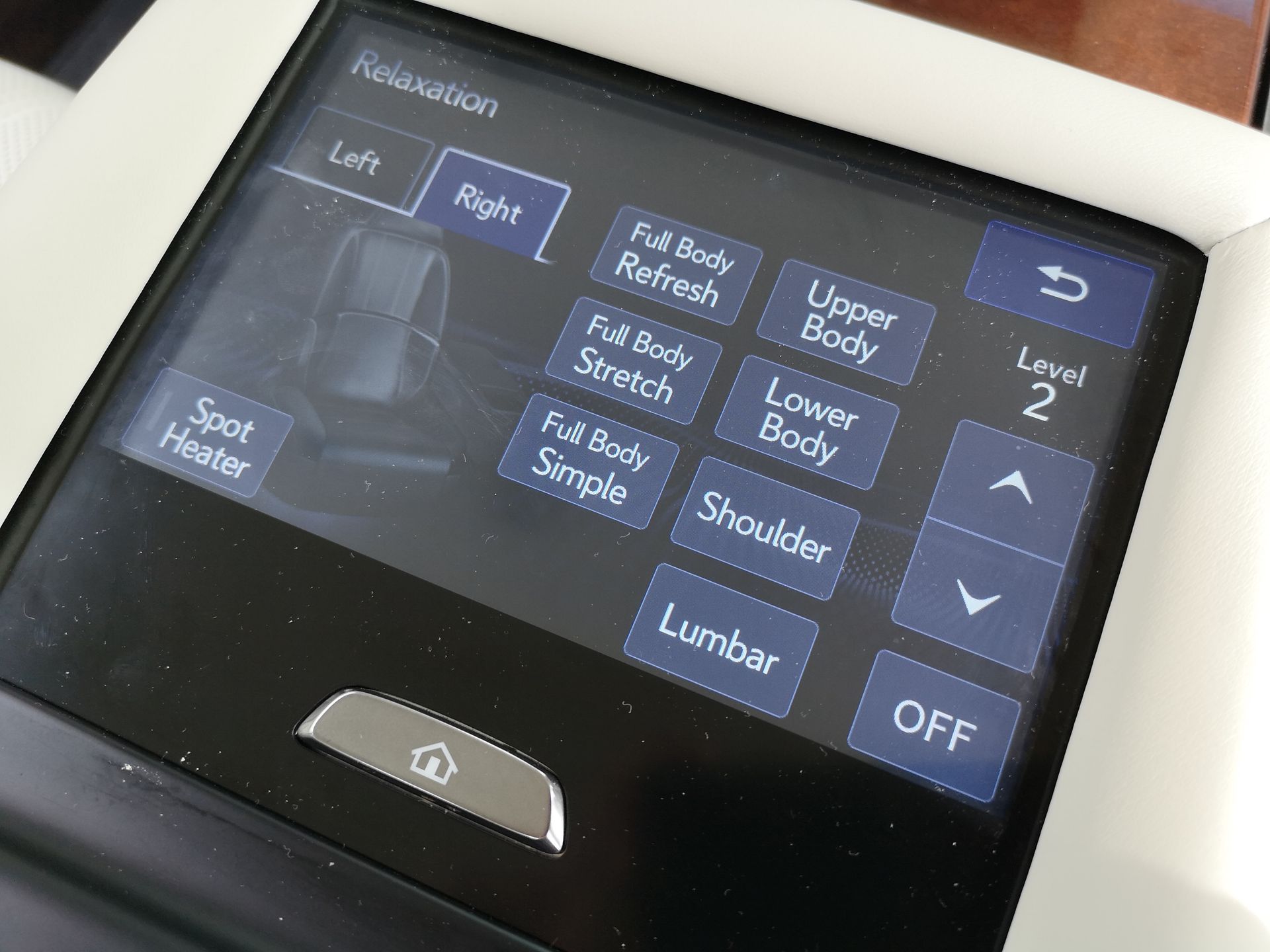Lexus LS 500 Omotenashi: System audio Mark Levinson i sterowanie za pomocą tabletu 7