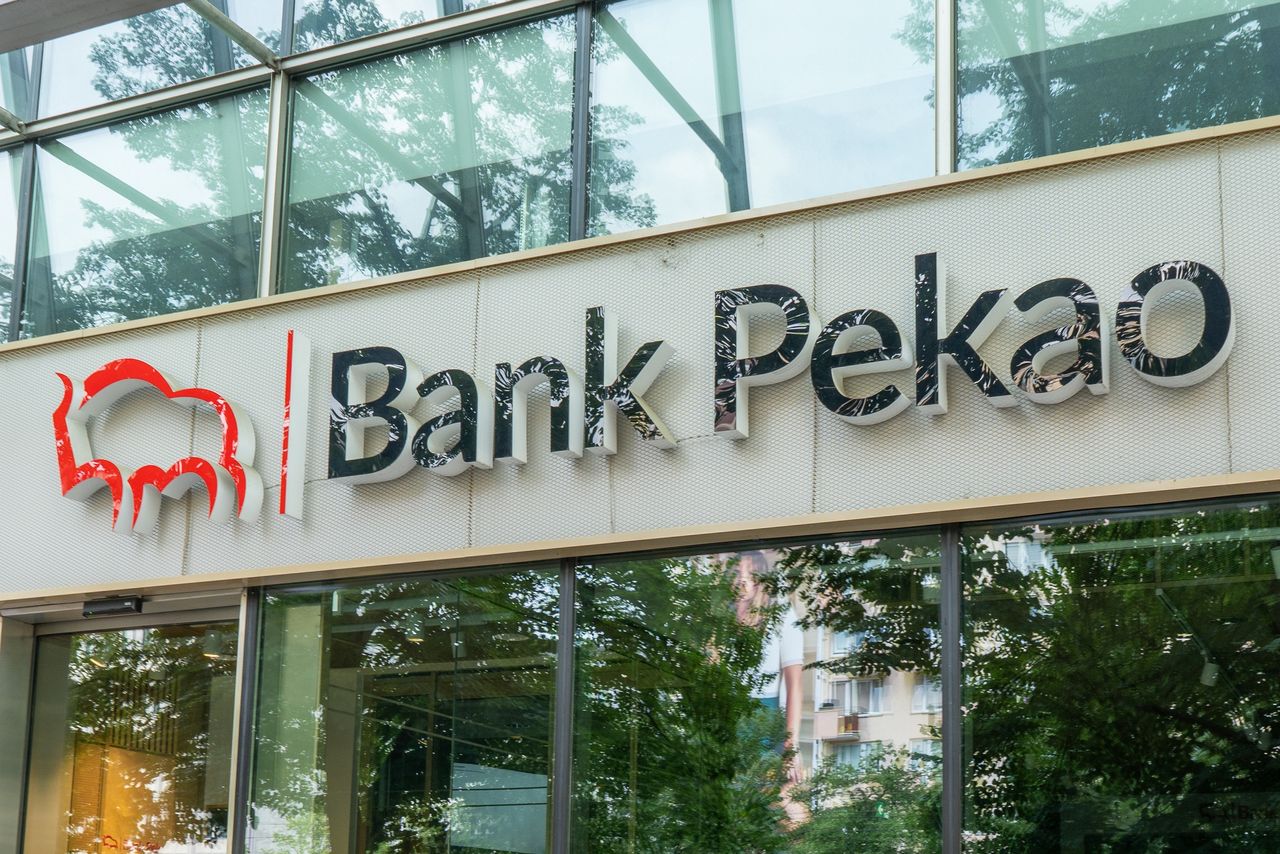 Bank Pekao ostrzega przed oszustami