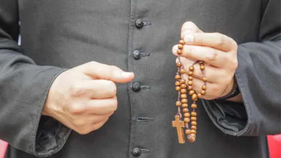 Sąd uniewinnił księdza oskarżonego o molestowanie