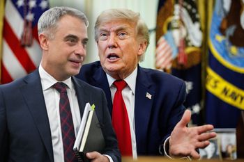 Gawkowski odpowiedział na groźby Trumpa. "Być może jest lobbystą"