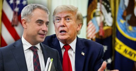 Gawkowski odpowiedział na groźby Trumpa. "Być może jest lobbystą"