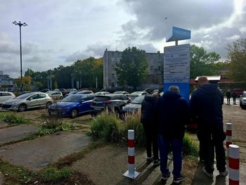 Łódź: Wprowadzono płatny parking przy targowisku Górniak