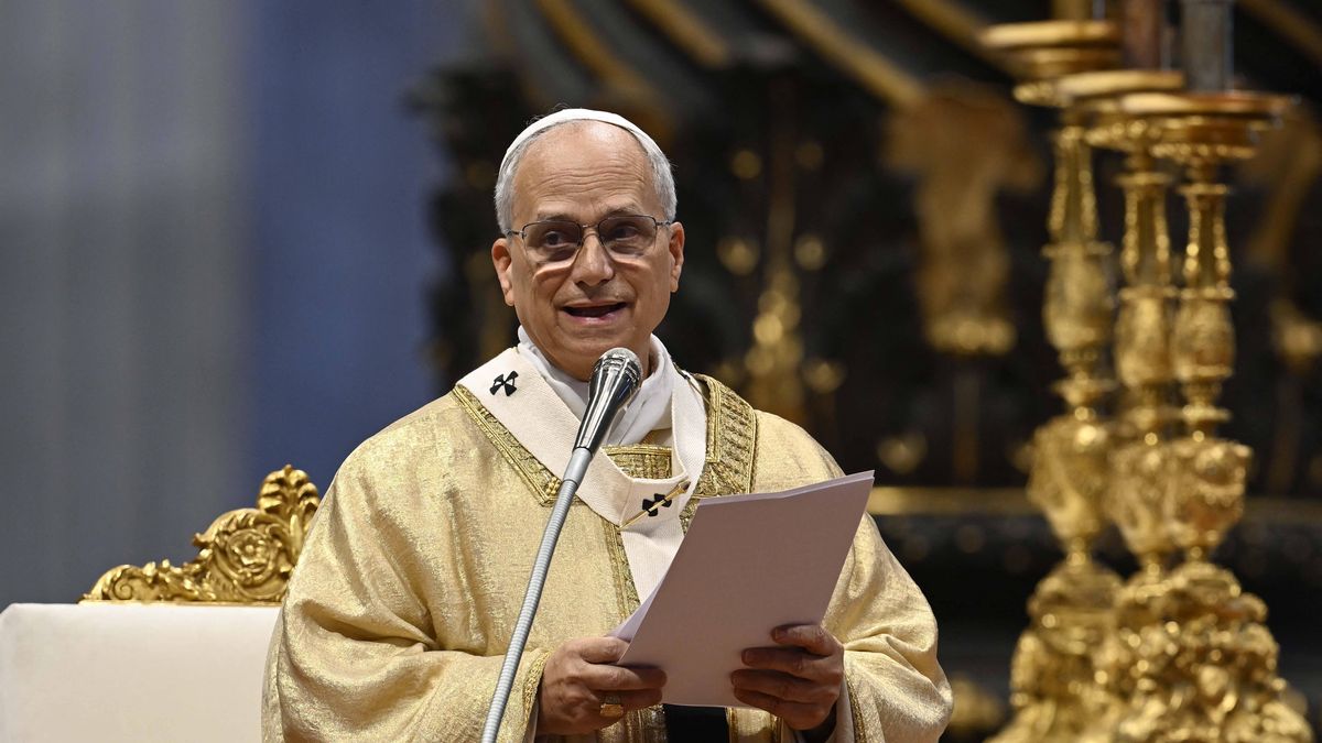 Pope Leo XIV Celebrates Mass For Priestly Ordinations - Vatican
Pope Leo XIV celebrates a mass on the occasion of priestly ordinations in St. Peter's Basilica at the Vatican, on May 31, 2025. Photo by Vatican Media/CPP/IPA/ABACAPRESS.COM 
Dostawca: PAP/Abaca
IPA/ABACA
Leon XIV (Pape), Pape Leon XIV, Pope Leo XIV, Prevost Robert Francis, Robert Francis Prevost