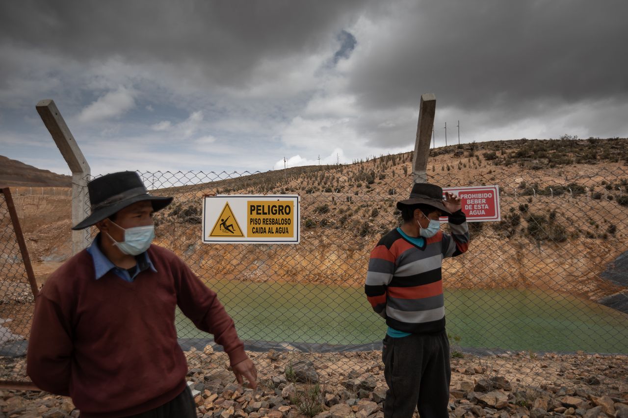 Protest against the presence of polluting illegal mining and the destruction of Amazon biodiversity.