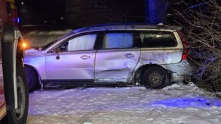 Prawiedniki: Zderzenie trzech aut. Kobieta w ciąży trafiła do szpitala