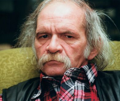 Odsłonili kulisy życia Smolenia. Smutny obraz najweselszego człowieka w kraju