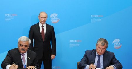 Putin wstrzymuje gigantyczną prywatyzację. Są tarcia na styku biznesu i polityki