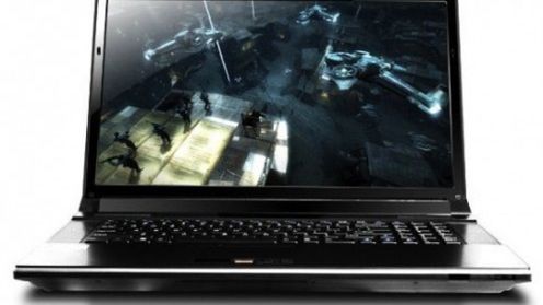 17,3-calowy laptop dla graczy z Core i7 od iBuyPower 1