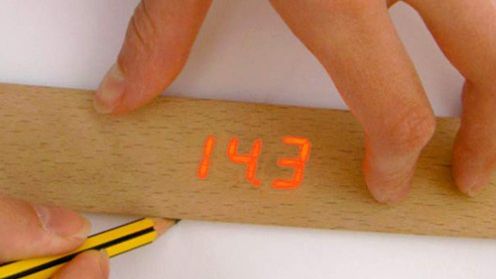 Linijka z cyfrowym wyświetlaczem 1