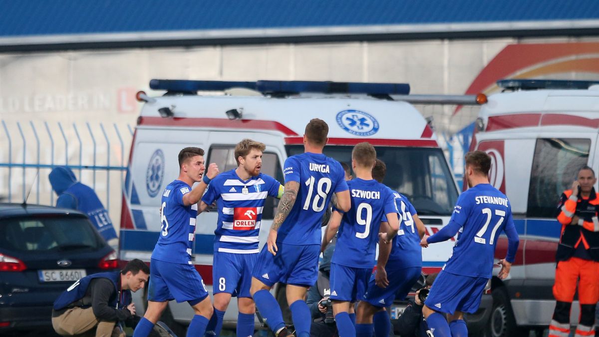 Newspix / PIOTR KUCZA/FOTOPYK / Na zdjęciu: piłkarze Wisły Płock