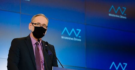 Niedzielski: Co najmniej 250 tys. zł kary za szczepienia znanych osób