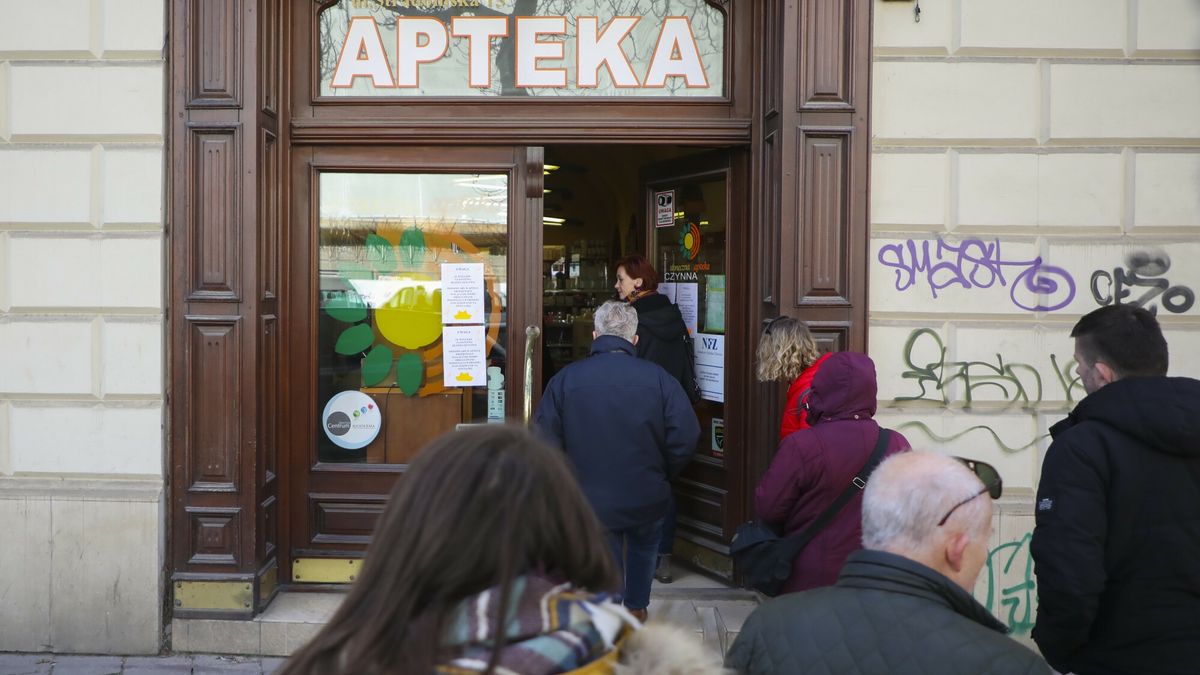 W całej Polsce brakuje leków na grypę