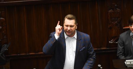 Poruszenie po słowach Czarnka. "Takiego prymitywa nie było od lat"
