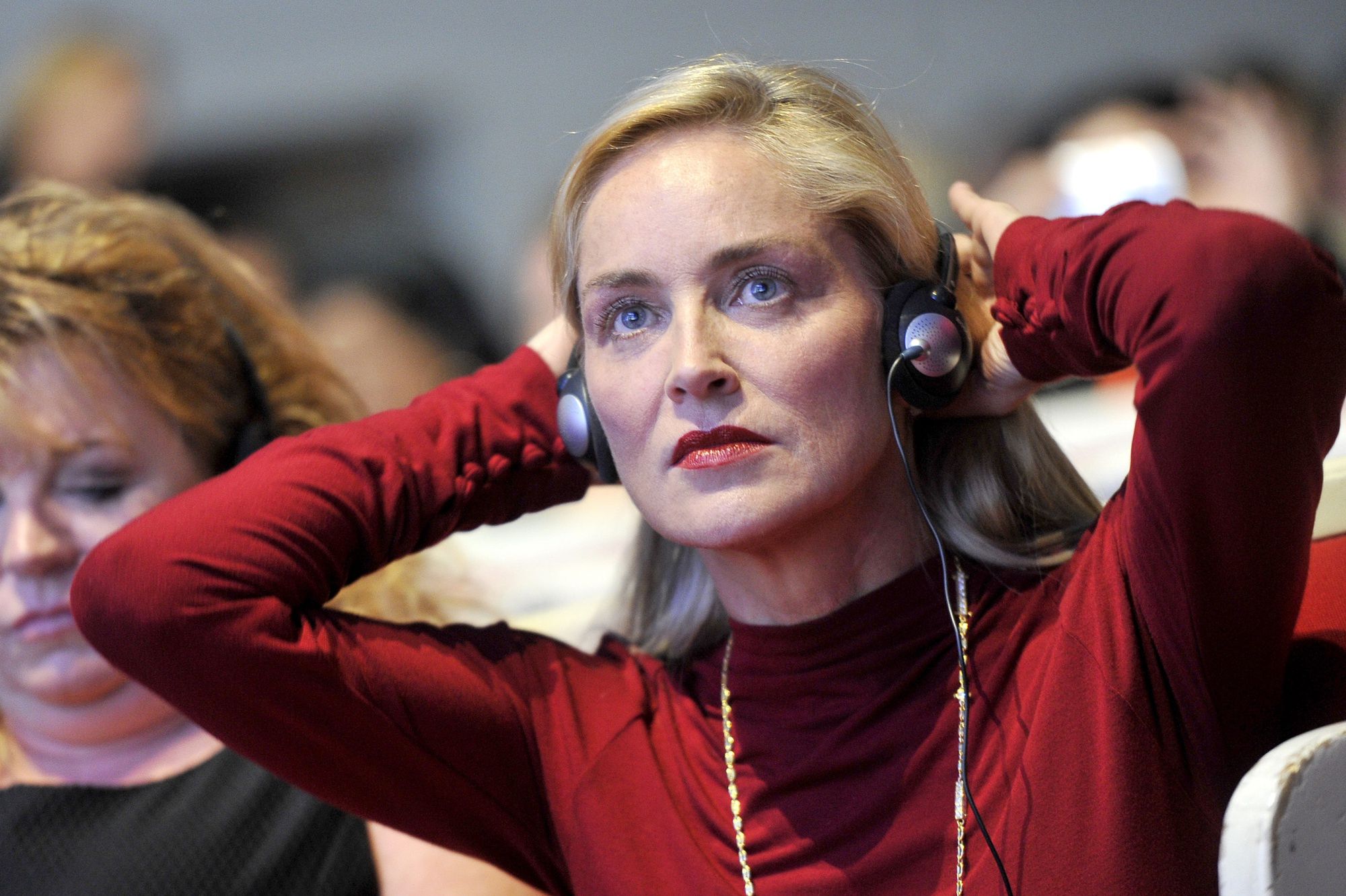 Sharon Stone ujawnia, że ​​zrobiła aborcję w wieku 18 lat