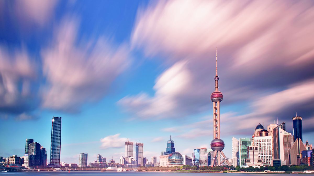 Poznaj dwa sposoby na efektowne rozmycie chmur na niebie 1