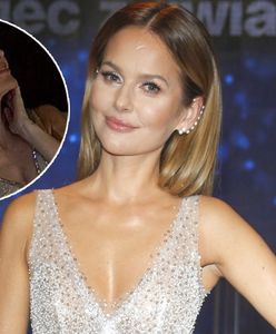 Położyła się w łóżku w olśniewającej kreacji. Fani oniemieli