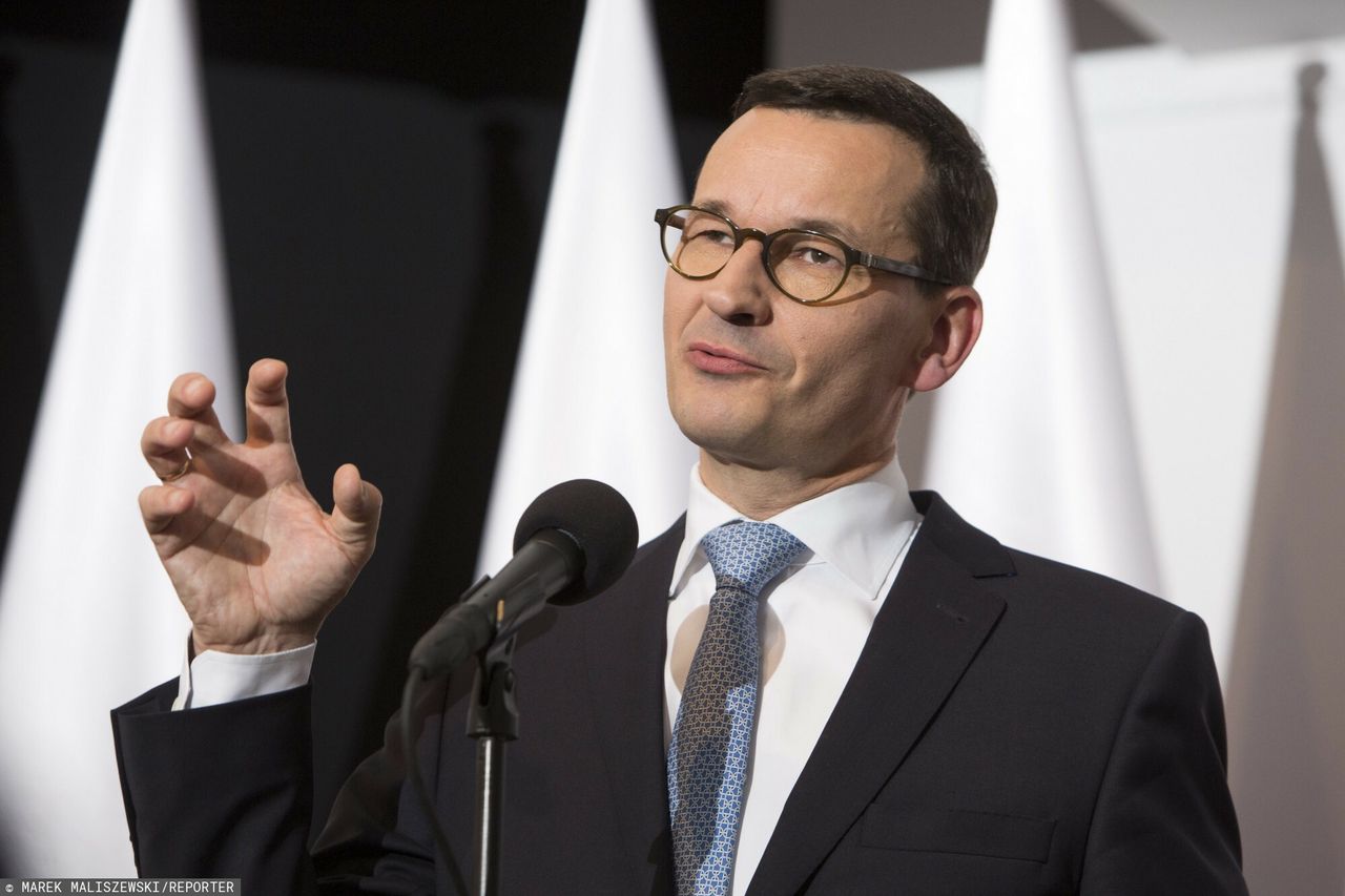 Ostrołęka będzie spalać gaz i węgiel. Morawiecki: Tacy jesteście mądralińscy, eksperci z bożej łaski?