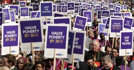 Biskupi manifestują przeciwko biedzie