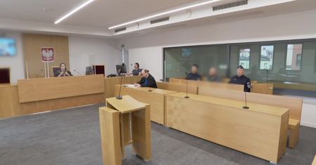 Kolejny proces “Krystka” o wykorzystywanie seksualne nieletniej