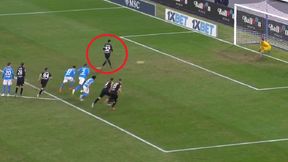 Katastrofalny karny w meczu Napoli (wideo)