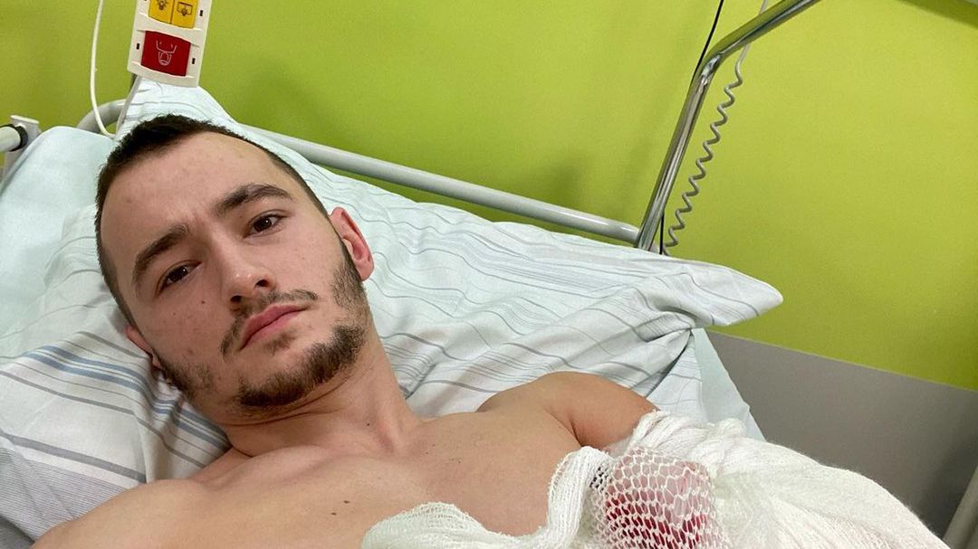 Instagram / franekdubaniowsky12 / Na zdjęciu: Franek Dubaniowski w szpitalu