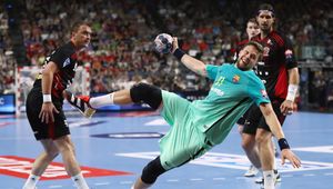 IHF Super Globe: Barcelona Kamila Syprzaka w półfinale, Vardar czeka na mistrzów Hiszpanii