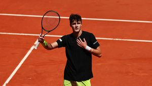 Czeski talent w elitarnym gronie. Pogromca Polaka gra dalej