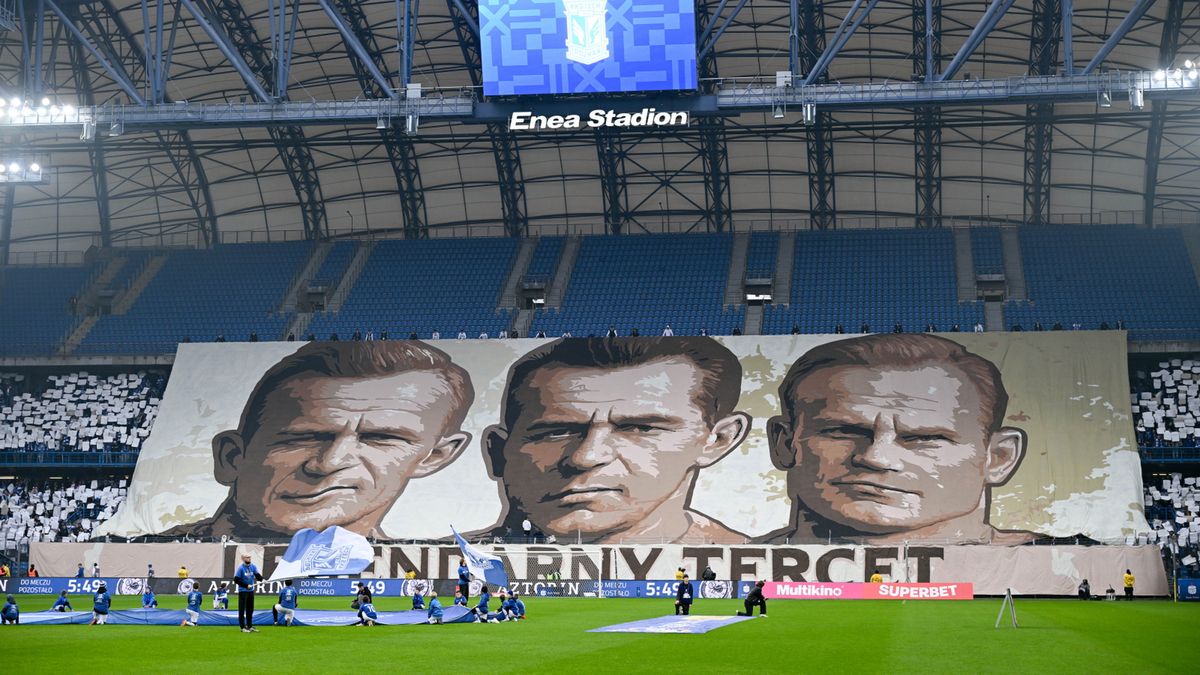 PAP / Jakub Kaczmarczyk / Oprawa na stadionie Lecha Poznań