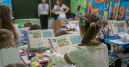 Nowe wymogi dla 800 plus. Tysiące  dzieci mogą stracić świadczenie. Padł termin