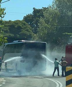 Zakynthos. Pożar autokaru z polskimi turystami. Zapalił się silnik