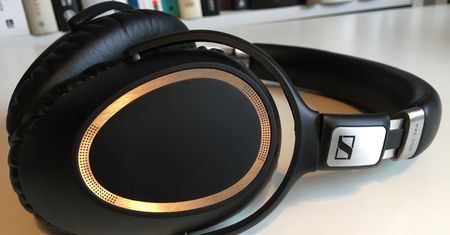 Sennheiser PXC 550 – test słuchawek z aktywnym tłumieniem hałasu